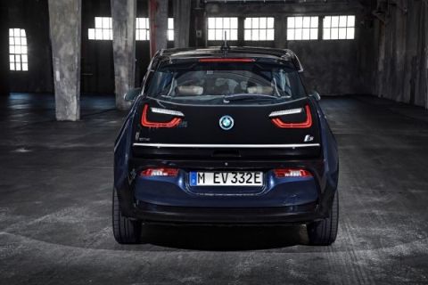 Elektrofahrzeug BMW i3 2017